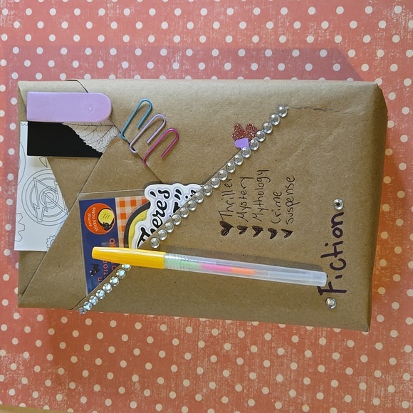 Blind date with thrifted book leg27 - Picture 1 of 7